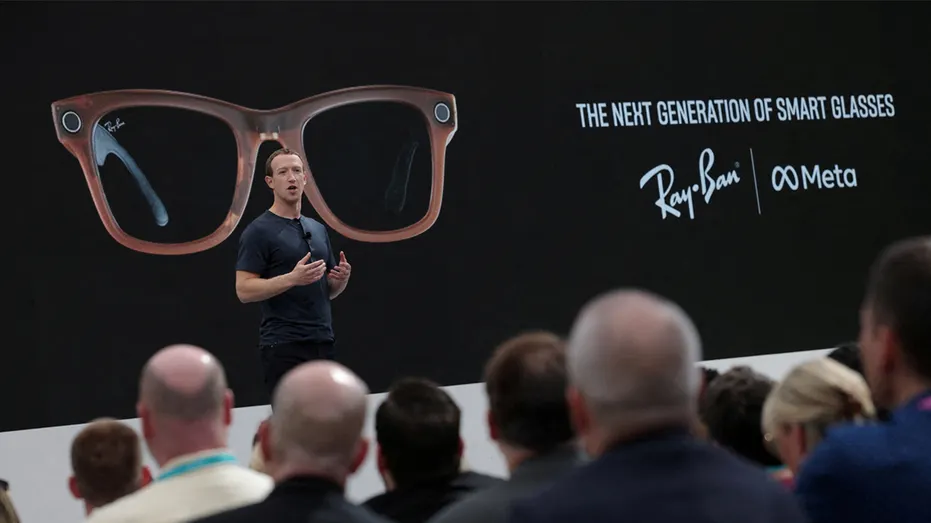 Zuckerberg declara a Los Angeles envoltat d’ulleres Ray-Ban de Meta i el judici per addicció digital