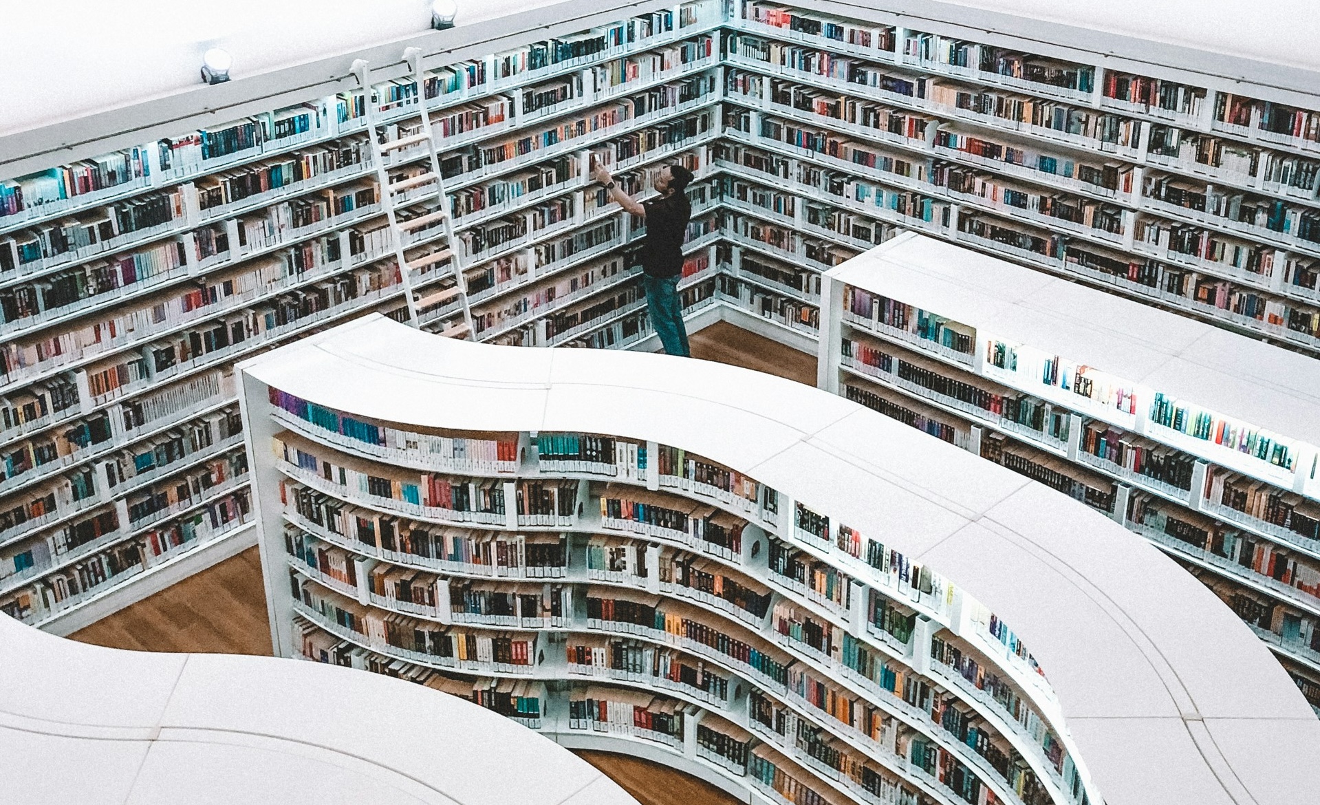 Com utilitzar la IA per descobrir noves pel·lícules, música i llibres
