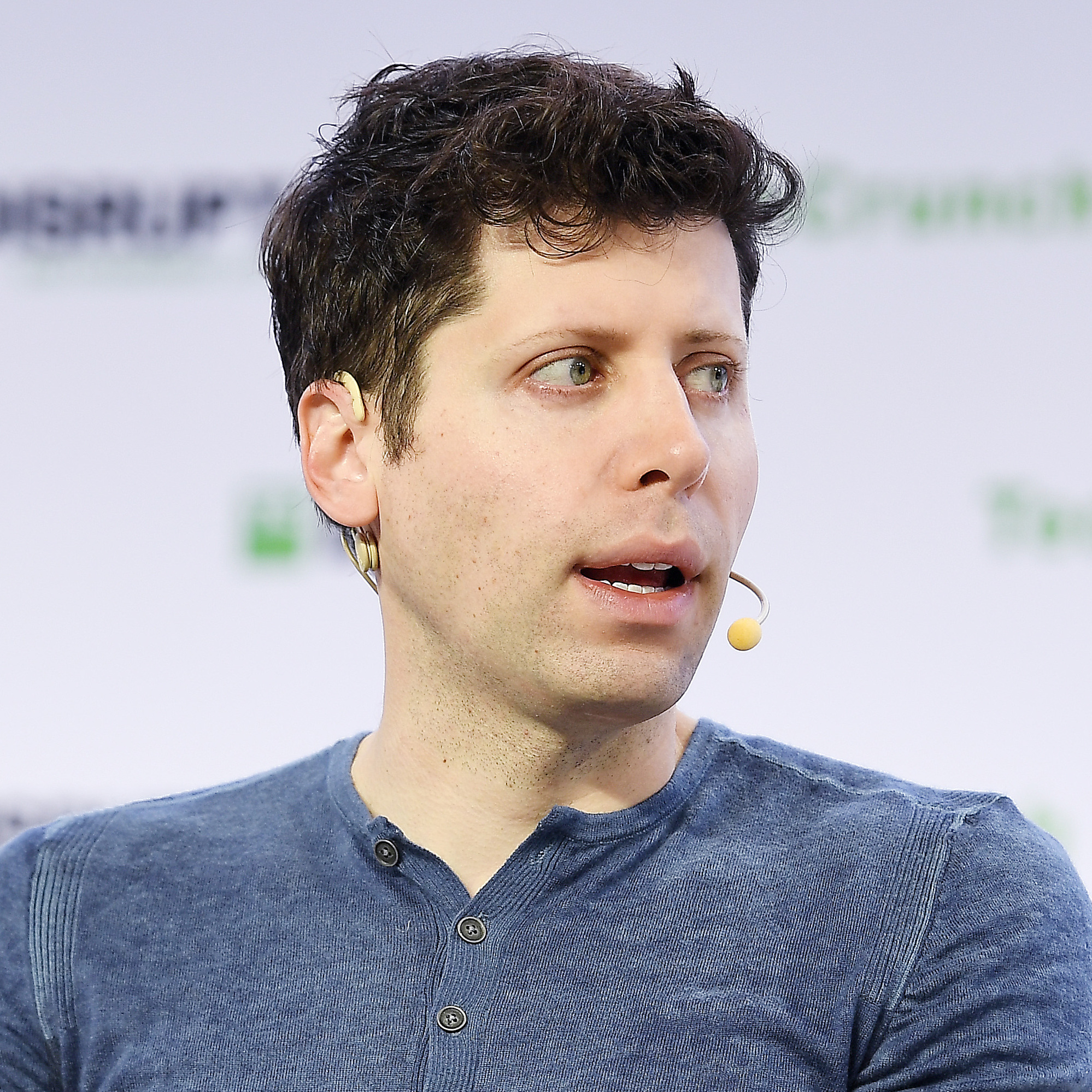 Sam Altman demana als estudiants liderar el futur de la IA amb ètica i acció