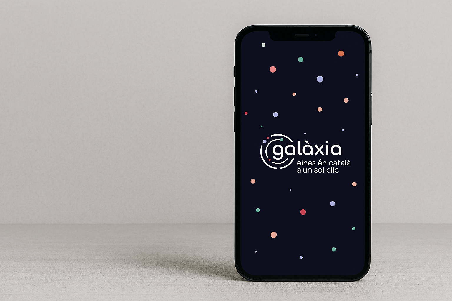 Una galàxia en català per navegar el món digital